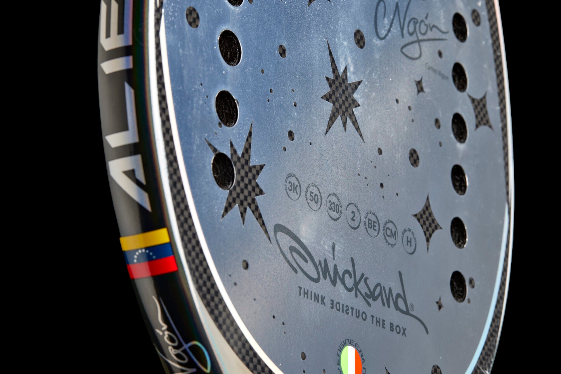 Quicksand_nero_beach_tennis_alien-2292